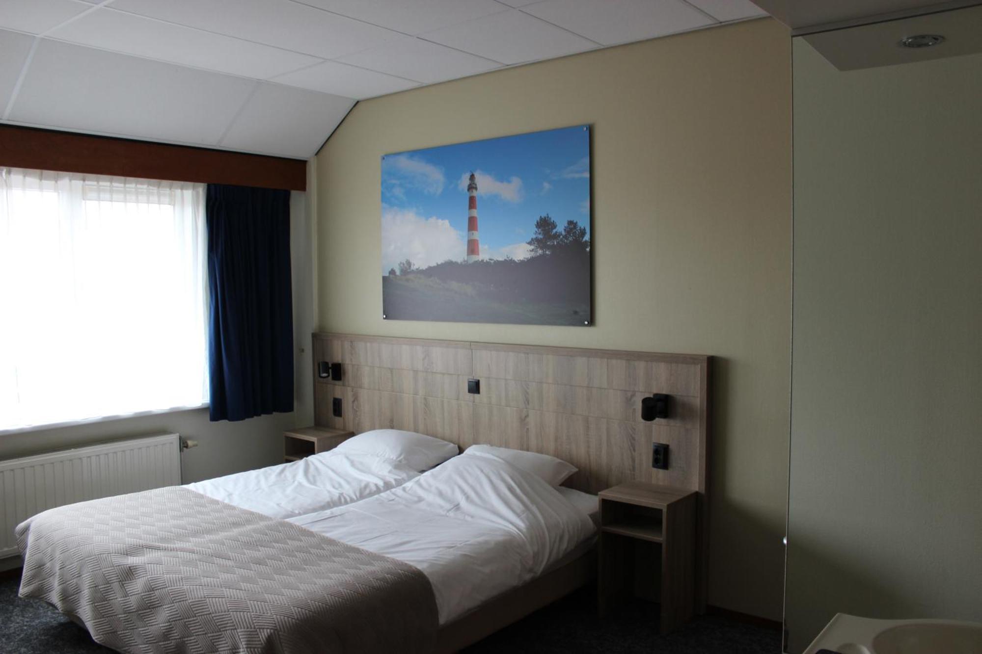 Hotel "De Klok" Buren (Friesland) Exterior foto