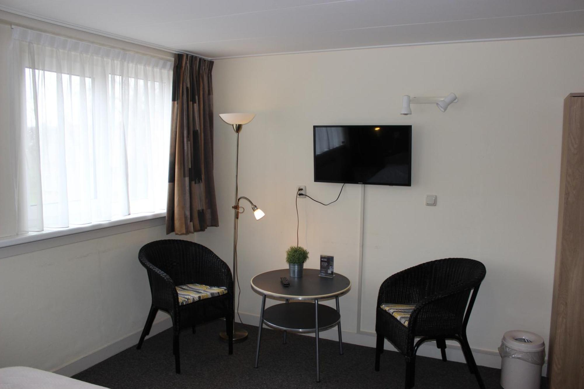 Hotel "De Klok" Buren (Friesland) Quarto foto